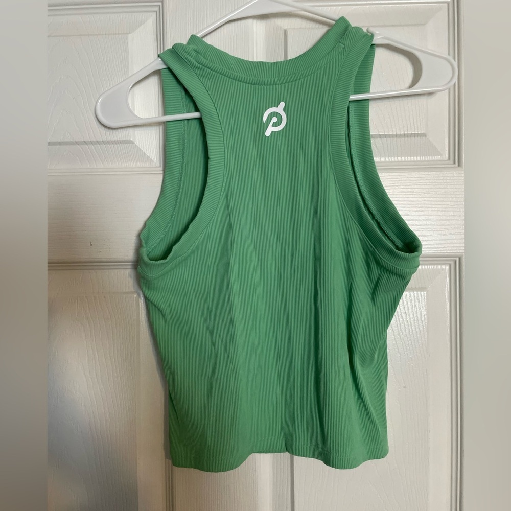 Peloton Green Women's Crop Tank Top size Medium